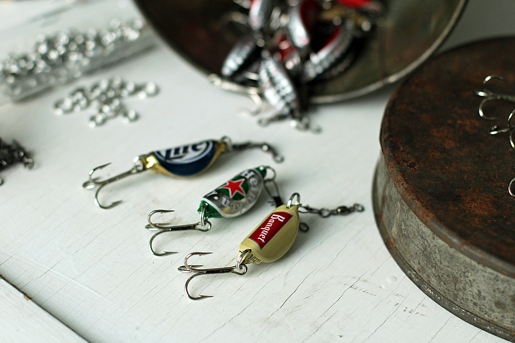 Father's Day Gift Idea} How to Make Fishing Lures